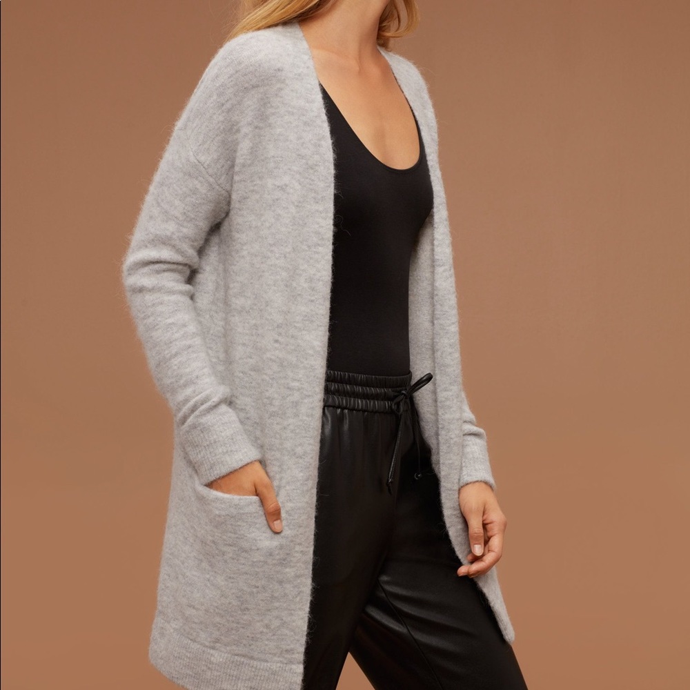 Aritzia Aronson Gray Cardigan Wilfred